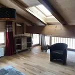 Au Pré Des Chevaux Bed & Breakfast