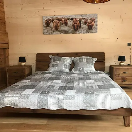 Au Pré Des Chevaux Bed & Breakfast