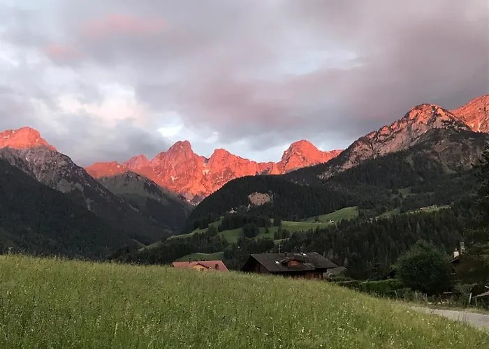 Au Pre Des Chevaux Nocleg ze śniadaniem 3*