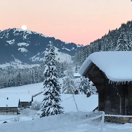 Au Pre Des Chevaux B&B 샤또데